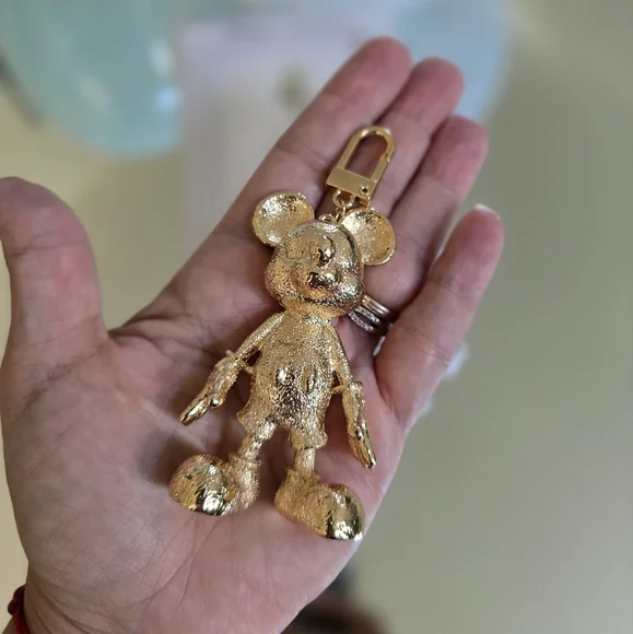 Disney x baublebar Mickey Mouse Beige Bag Charm NIB BAUBLEBAR Disney Mickey Mouse Simulated Pearl Bag Charm | HSN main image 4